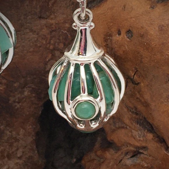Unique 925 Silver Caged Green Onyx Button & Base, Earrings 1.5" Dangle Hook - Picture 4 of 9